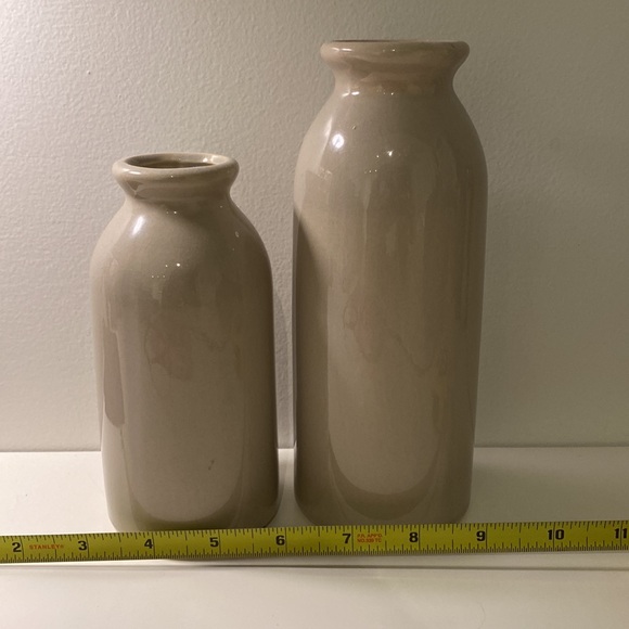 Set of two ceramic flower vases - Picture 6 of 6